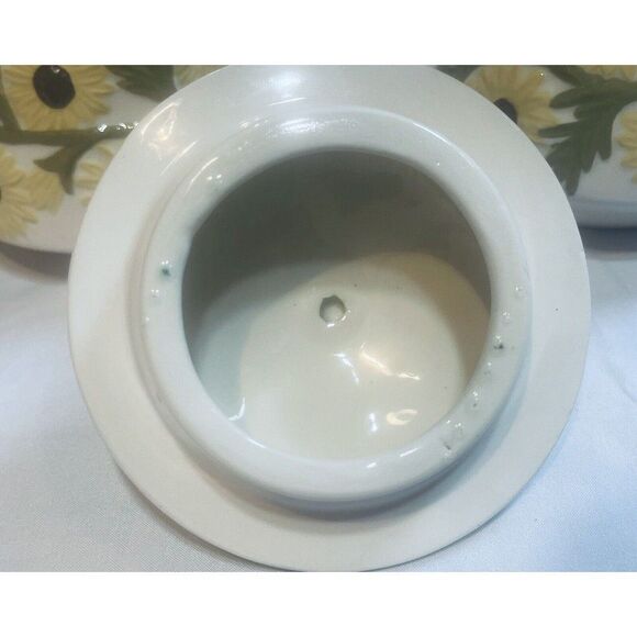 Ceramic Creamer & Sugar Bowl Embosse Yellow Green Flowers VTG Marked 1984 - Picture 5 of 10